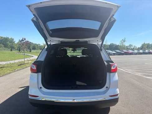 Used 2019 Chevrolet Equinox Premier FWD image 10