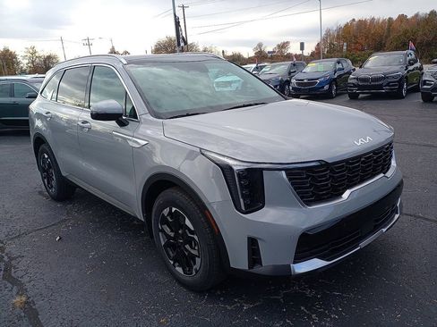 New 2026 Kia Sorento S w/ S Panoramic Sunroof Package image 1