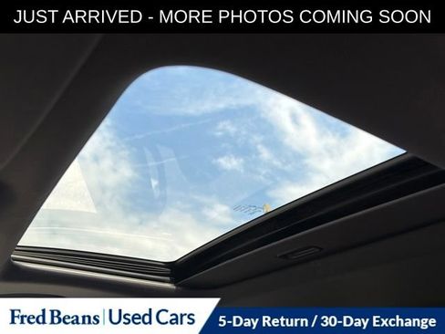 Used 2022 Jeep Grand Cherokee Laredo X AWD/4WD image 11