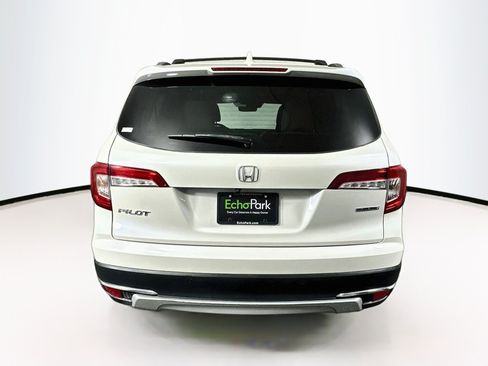 Used 2019 Honda Pilot Touring image 7