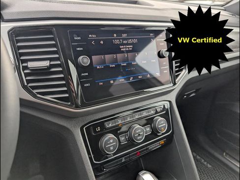 Certified 2023 Volkswagen Atlas Cross Sport SE image 16
