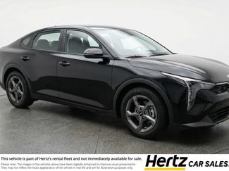 Used 2025 Kia K4 FWD video 1