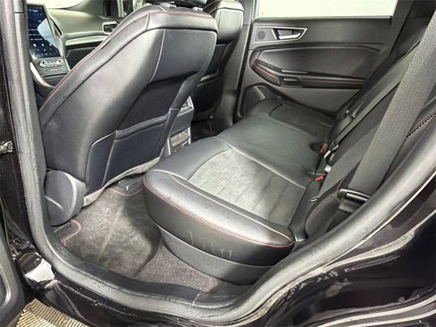 Used 2024 Ford Edge ST-Line image 21