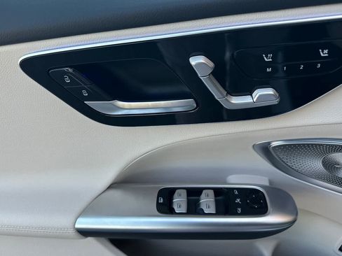 New 2026 Mercedes-Benz C 300 Sedan image 10