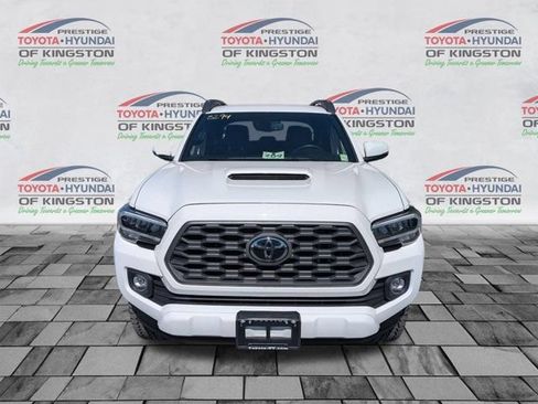 Certified 2023 Toyota Tacoma TRD Sport AWD/4WD image 9