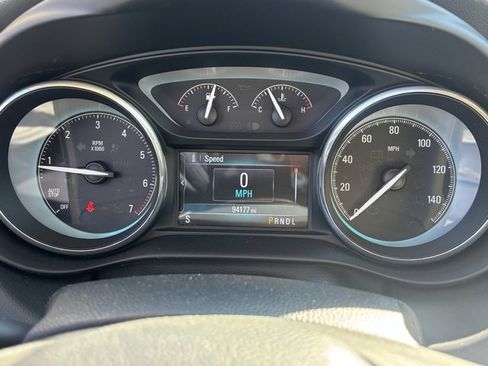 Used 2018 Buick Envision Preferred image 22