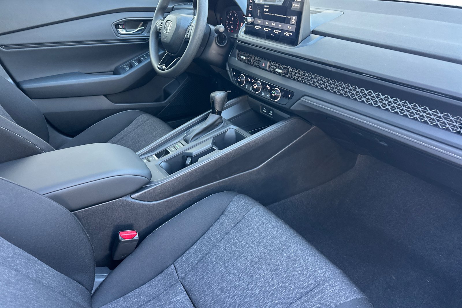 New 2026 Honda Accord SE image 16