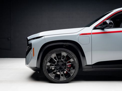 Used 2024 BMW XM Label Red image 18