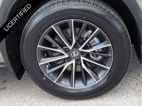 Certified 2022 Lexus NX 250 250 Base w/ Towing Package (2000 Lbs) image 11