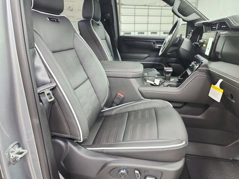 New 2026 GMC Sierra 1500 AT4X image 39