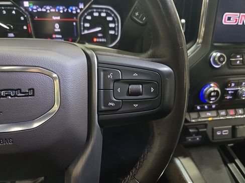Used 2022 GMC Sierra 1500 Denali w/ Denali Premium Package image 20