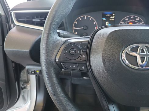 Certified 2023 Toyota Corolla LE image 17