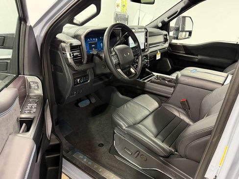 New 2026 Ford F350 Platinum AWD/4WD image 10