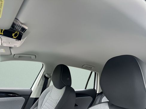 New 2026 Volkswagen Tiguan S image 22