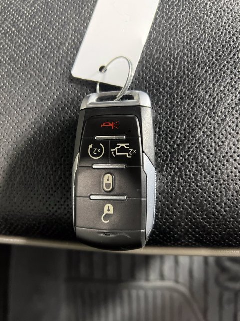 Used 2021 RAM 1500 Laramie AWD/4WD image 26