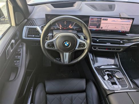 Used 2026 BMW X5 xDrive40i image 17