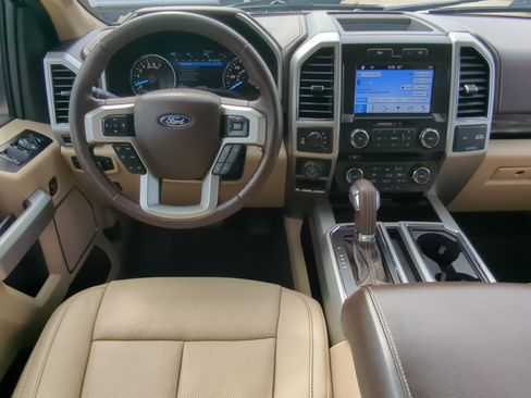 Used 2018 Ford F150 Lariat AWD/4WD image 14
