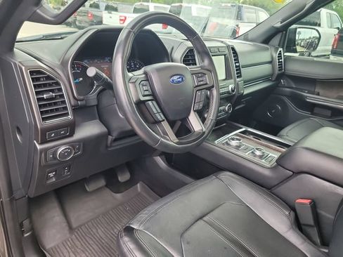 Used 2020 Ford Expedition Limited w/ Equipment Group 301A AWD/4WD image 23