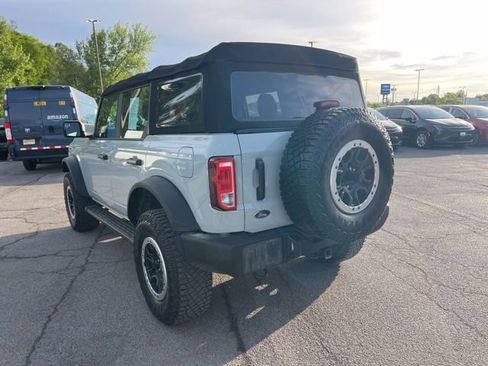 Used 2022 Ford Bronco 4-Door w/ Sasquatch Package AWD/4WD image 4