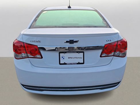Used 2015 Chevrolet Cruze LTZ w/ Sun, Sound and Sport Package FWD image 4