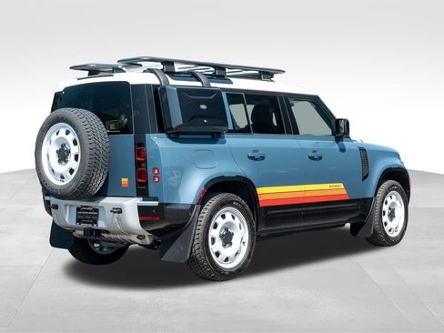New 2025 Land Rover Defender 110 S image 4