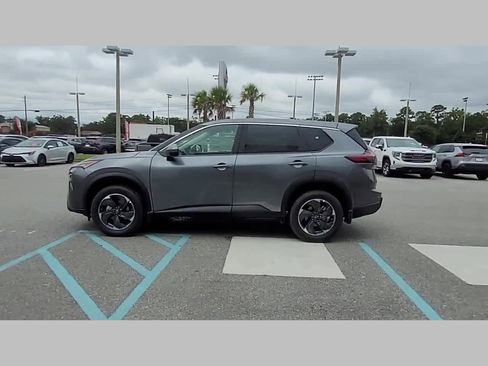 New 2026 Nissan Rogue SV image 23