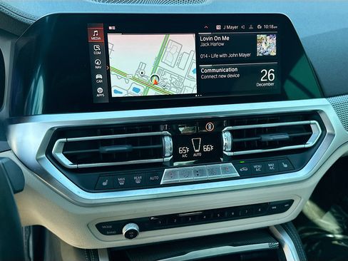 Used 2023 BMW 430i Convertible w/ M Sport Package image 13