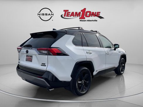 Used 2020 Toyota RAV4 XSE image 17