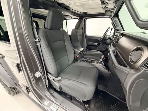 Used 2021 Jeep Wrangler Unlimited Sport AWD/4WD image 29