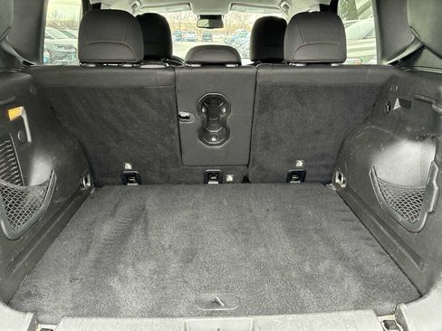 Certified 2018 Jeep Renegade Trailhawk w/ Cold Weather Group II image 19