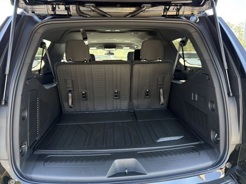 New 2026 Chevrolet Suburban LS w/ LPO, Dark Essentials Package RWD image 19