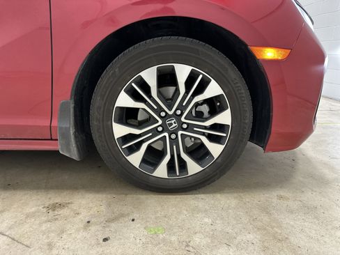 Used 2025 Honda Odyssey Elite image 15
