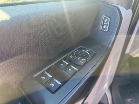 Used 2021 Ford F150 XL w/ Trailer Tow Package image 9