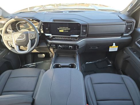 New 2026 GMC Sierra 2500 SLT w/ SLT Premium Package image 9