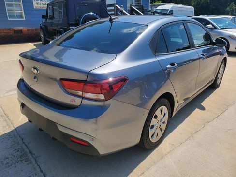 Used 2019 Kia Rio S FWD image 9