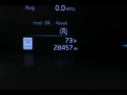 Used 2025 Kia Soul LX w/ LX Technology Package FWD image 22