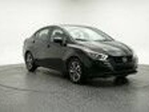 Used 2025 Nissan Versa SV FWD image 1