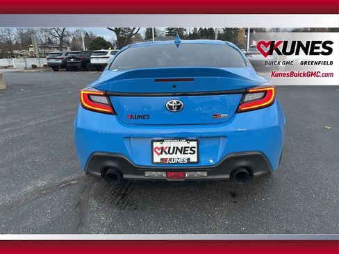 Used 2023 Toyota GR86 Premium image 8