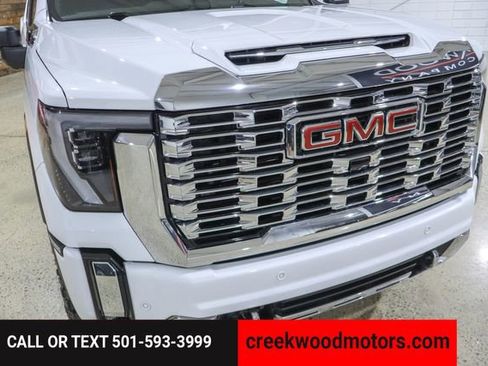 Used 2024 GMC Sierra 2500 Denali w/ Denali Reserve Package image 26