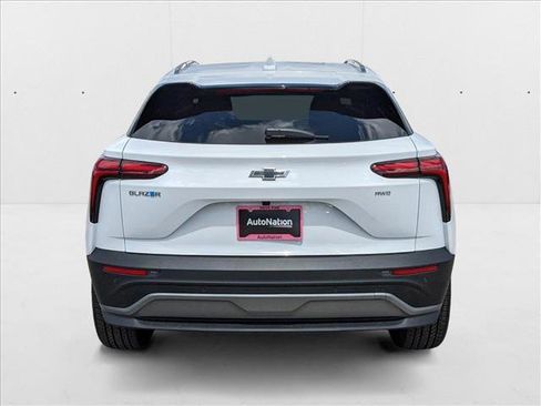 New 2025 Chevrolet Blazer EV LT image 6