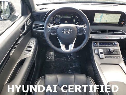 Certified 2022 Hyundai Palisade Limited image 22