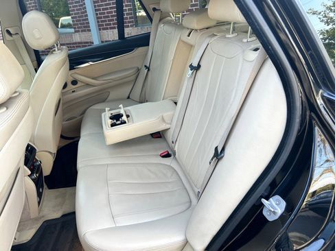Used 2015 BMW X5 xDrive35i image 35