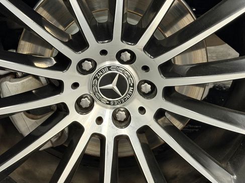 Used 2023 Mercedes-Benz GLE 450 4MATIC image 18