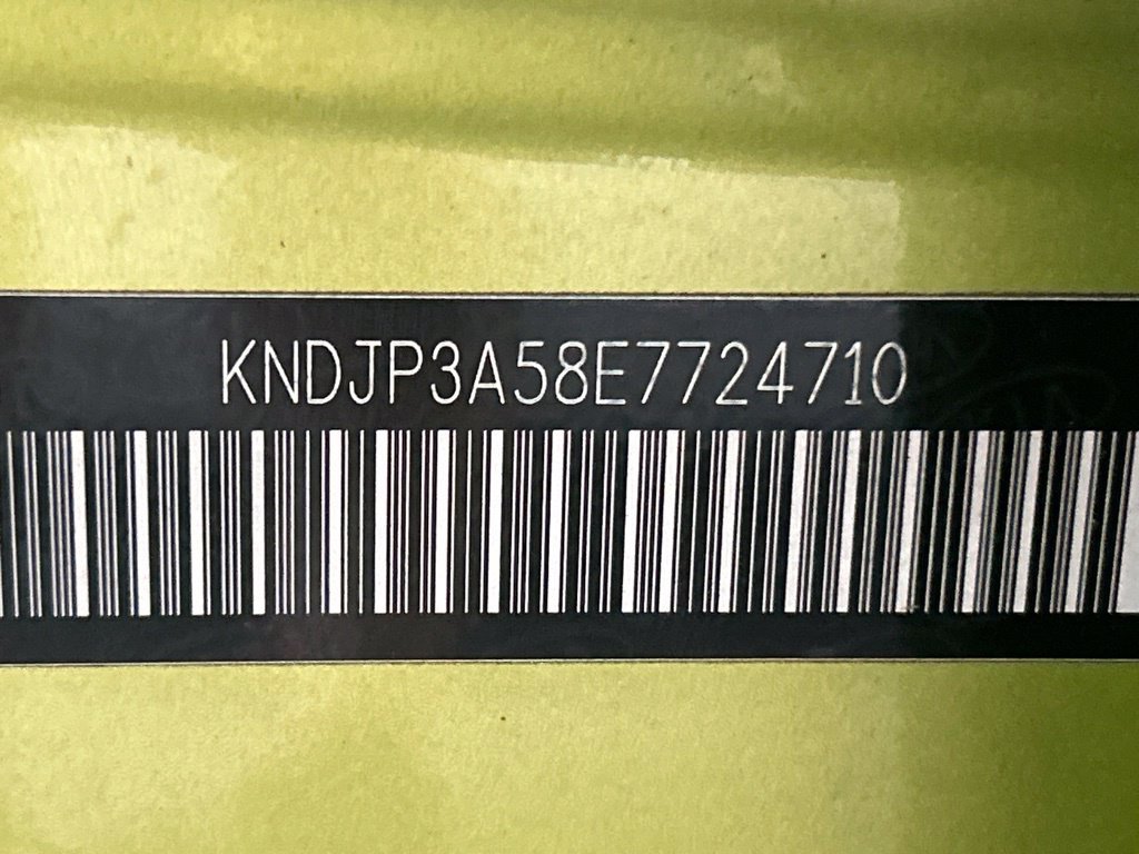 Used 2014 Kia Soul + FWD image 33