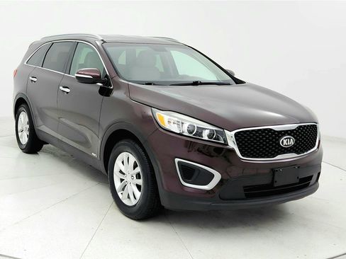 Used 2016 Kia Sorento AWD image 7