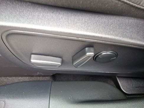 Used 2024 Ford Escape Active image 16