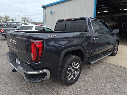 Used 2024 GMC Sierra 1500 SLT w/ SLT Convenience Package image 7
