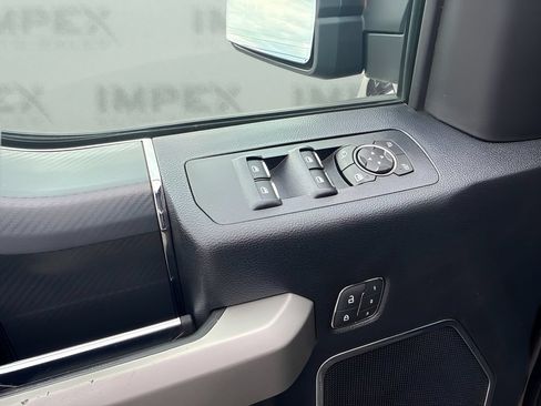 Used 2020 Ford F150 Lariat AWD/4WD image 17