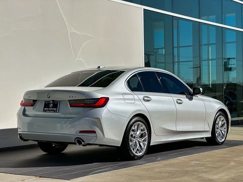 New 2025 BMW 330i xDrive Sedan w/ Convenience Package image 4