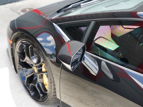 Used 2016 Lamborghini Huracan LP 610-4 AWD/4WD image 17